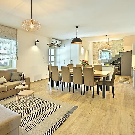 Tastefully Decorated Villa With Swimming Pool In Porec Villa Porec